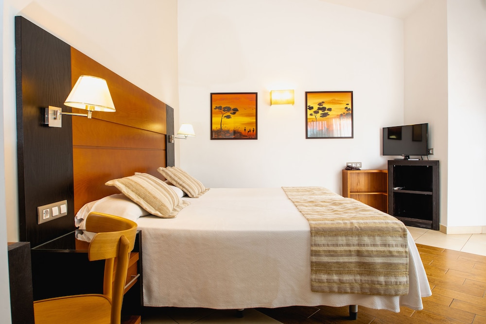 Suite romántica del hotel Hl Miraflor Suites. Foto 4