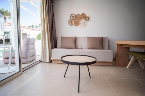 Habitación Individual Superior del hotel Hl Miraflor Suites. Foto 6