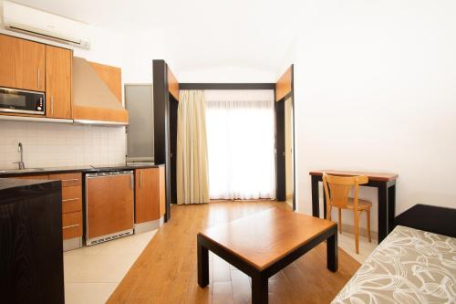 Bungalow del hotel Hl Miraflor Suites. Foto 1