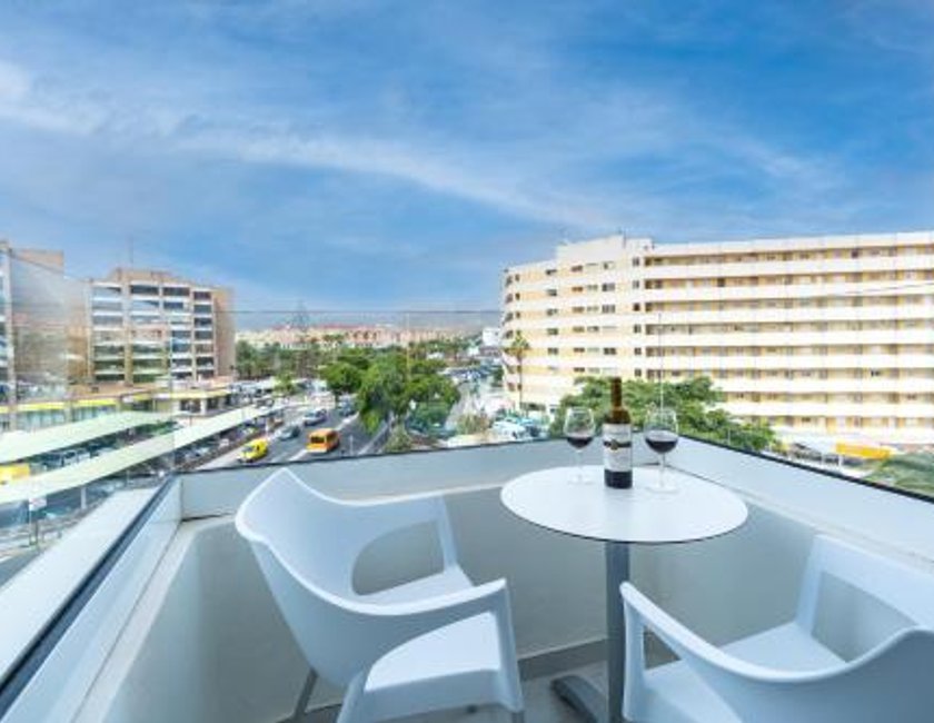 Suite Junior del hotel Hl Rondo. Foto 6