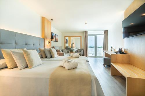 Suite Junior Deluxe del hotel Hl Rondo. Foto 4