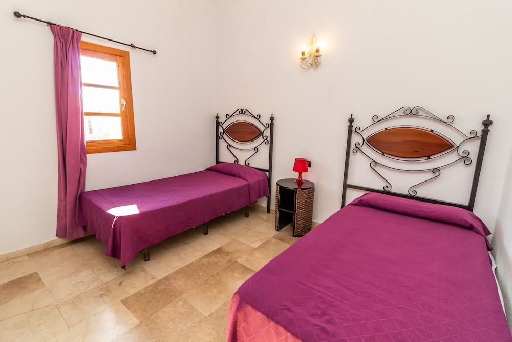 Bungalow, 1 habitación del hotel Bungalows Rebecca Park. Foto 3