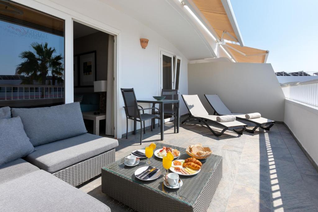 Apartamento Superior del hotel Sol Barbacan. Foto 2