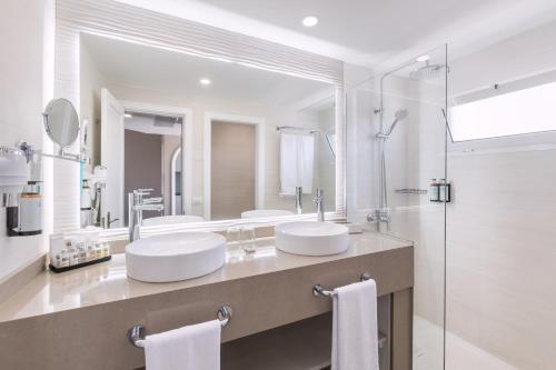 Superior Xtra Room del hotel Sol Barbacan. Foto 4