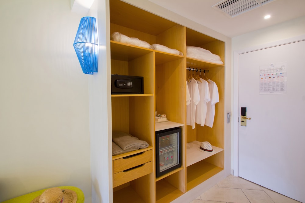 Family room del hotel Abora Catarina By Lopesan Hotels. Foto 1