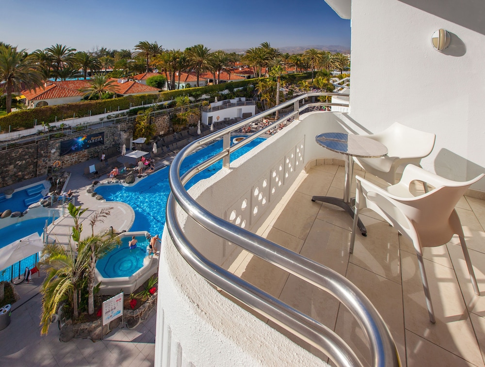 Family room del hotel Abora Catarina By Lopesan Hotels. Foto 3