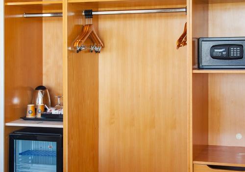 Habitación Doble Estándar con vistas del hotel Abora Catarina By Lopesan Hotels. Foto 4