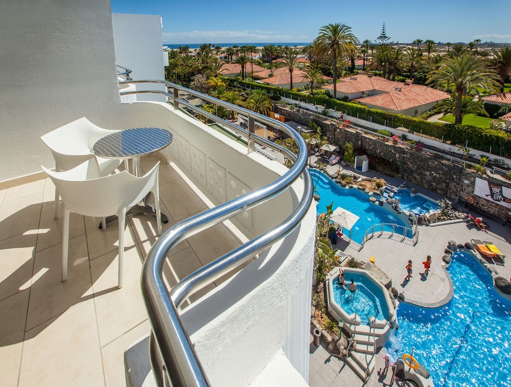 Double Deluxe View del hotel Abora Catarina By Lopesan Hotels. Foto 2