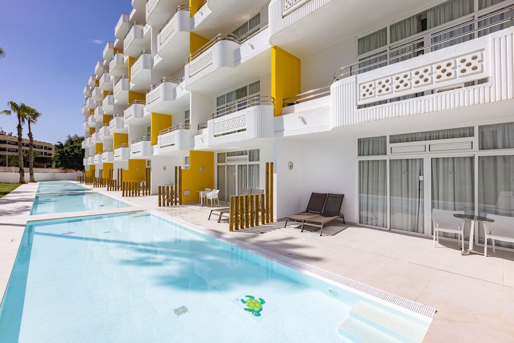 Family room del hotel Abora Catarina By Lopesan Hotels