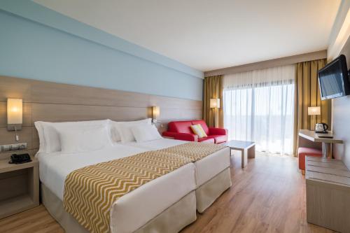 Habitación Familiar del hotel Barceló Margaritas. Foto 1