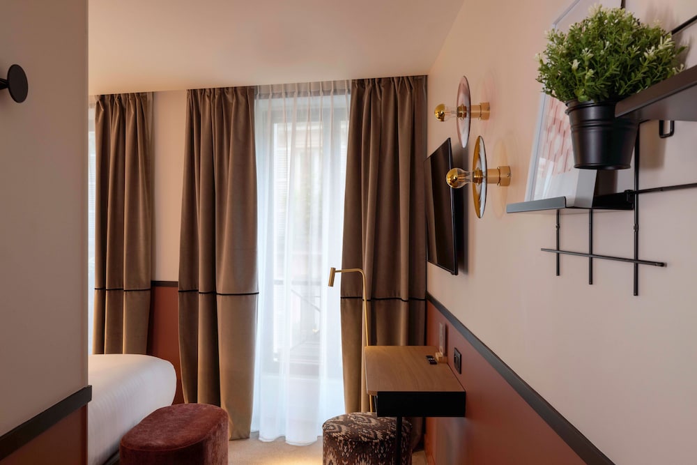 Habitación doble superior del hotel Grand Cœur Latin. Foto 5