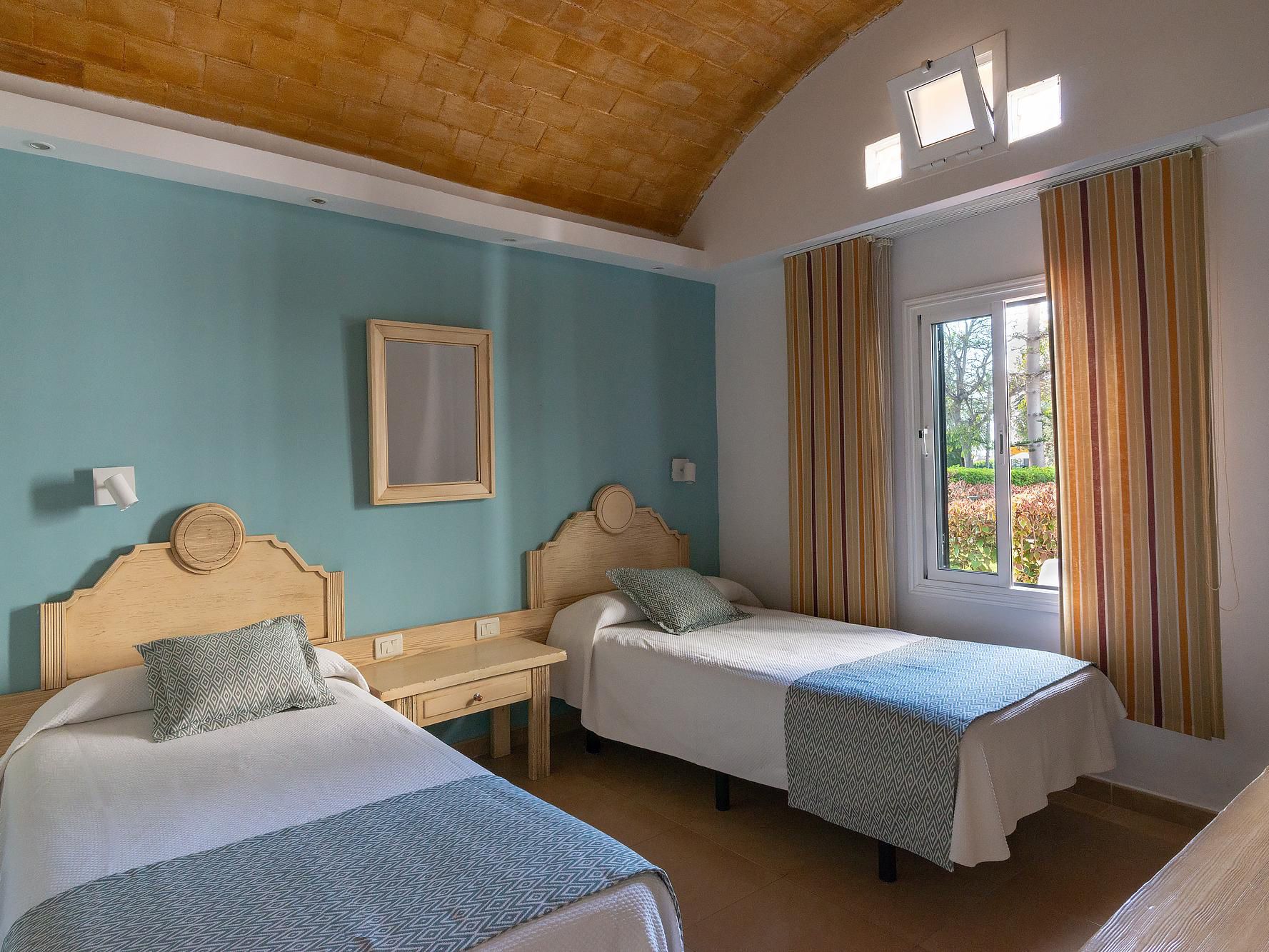 Bungalow 2 habitaciones del hotel Cordial Biarritz. Foto 9