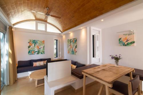 Bungalow Superior de 1 dormitorio del hotel Cordial Biarritz. Foto 1