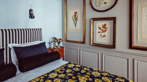 Habitación Doble Deluxe adaptada para personas con movilidad reducida del hotel Maison Saintonge. Foto 4