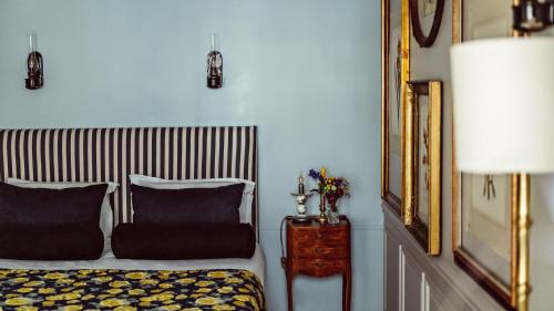 Habitación Doble Deluxe adaptada para personas con movilidad reducida del hotel Maison Saintonge. Foto 8