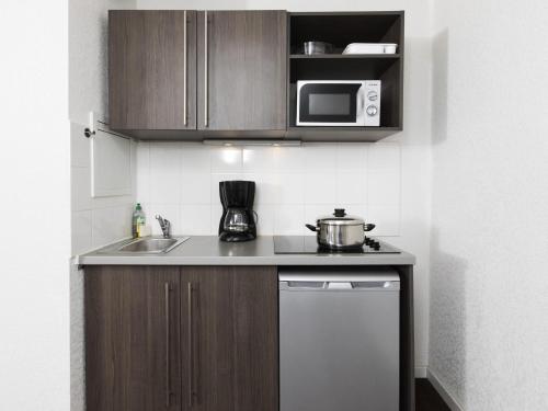 Apartamento de 1 dormitorio del hotel Adagio Access Strasbourg Petite France. Foto 2