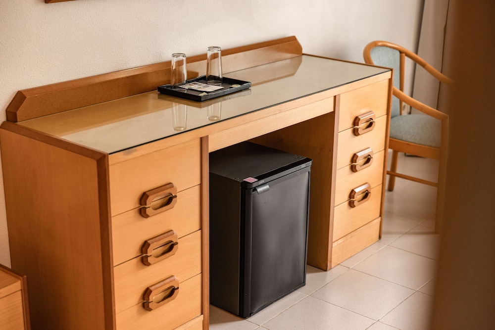 Habitación individual superior, vistas a la piscina del hotel Servatur Don Miguel - Adults Only. Foto 19