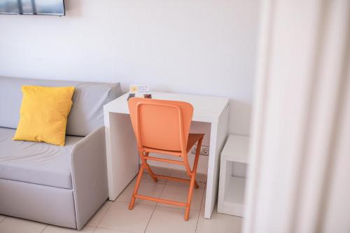 Habitación Doble con balcón del hotel Servatur Waikiki. Foto 4