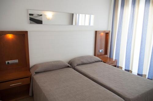 Apartamento de 1 dormitorio con vistas parciales al mar del hotel Altair. Foto 23