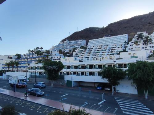 Apartamento de 1 dormitorio con vistas a la piscina del hotel Apartamentos Florida Gran Canaria. Foto 8