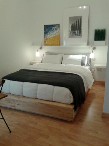 Apartamento Estándar de 1 dormitorio del hotel Triana-teatro. Foto 2