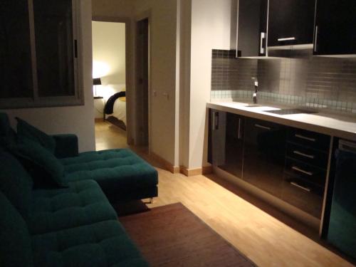 Apartamento de 1 dormitorio del hotel Triana-teatro. Foto 1