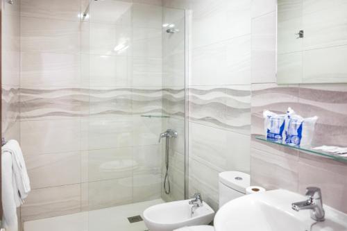 Habitación Triple del hotel Valencia. Foto 3