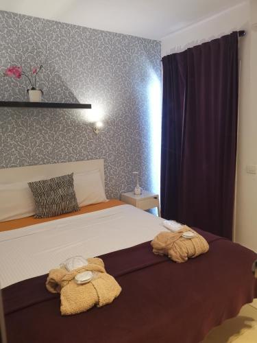 Suite del hotel Rainbow Golf Gay Men-only Resort. Foto 2