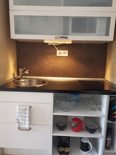 Suite del hotel Rainbow Golf Gay Men-only Resort. Foto 7