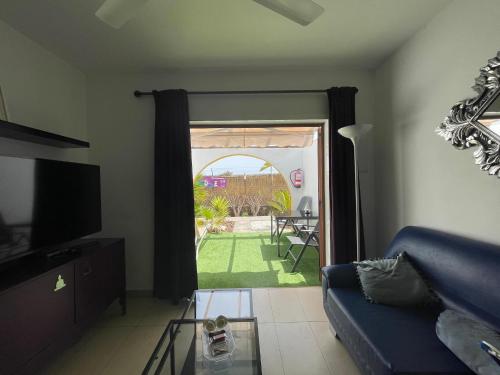 Suite del hotel Rainbow Golf Gay Men-only Resort. Foto 20