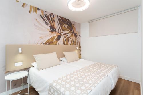 Apartamento de 1 dormitorio con terraza del hotel Alsol Patricio. Foto 1