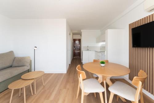 Apartamento de 1 dormitorio con terraza del hotel Alsol Patricio. Foto 5
