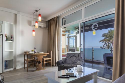 Apartamento de 1 dormitorio con terraza del hotel Alsol Patricio. Foto 27