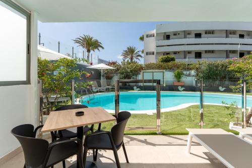 Apartamento de 1 dormitorio - Planta baja del hotel Don Palomon. Foto 1