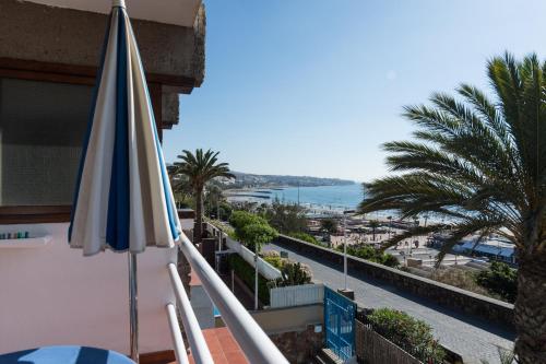 Apartamento de 1 dormitorio con vistas al mar del hotel Apartamentos El Paseo. Foto 7