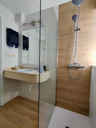 Apartamento Deluxe exterior con vistas al mar del hotel Apartamentos El Paseo. Foto 6