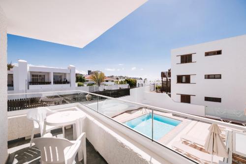 Estudio del hotel Tarahal. Foto 20