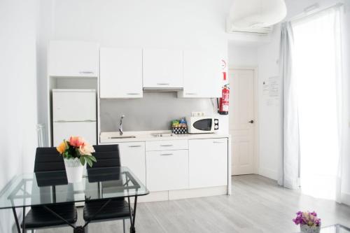 Apartamento interior económico del hotel Casas y Patios de Sevilla. Foto 8