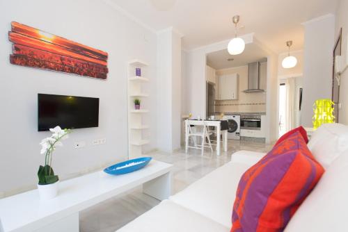 Apartamento de 1 dormitorio - Planta baja - PE1 Plaza Europa 2 del hotel The Zentral Suites and Apartments. Foto 6