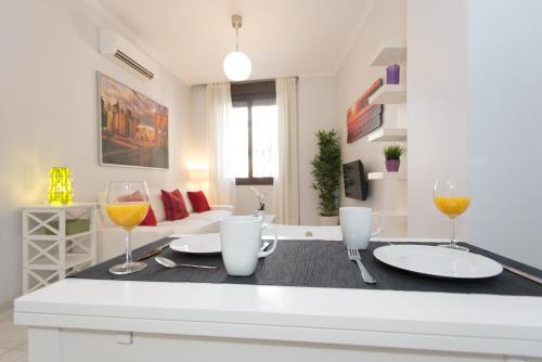 Apartamento de 1 dormitorio - Planta baja - PE1 Plaza Europa 2 del hotel The Zentral Suites and Apartments. Foto 17