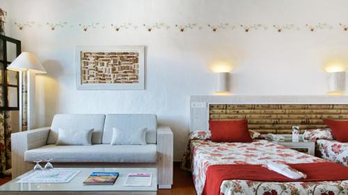 Habitación Triple del hotel Parque Tropical. Foto 3