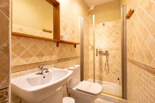 Estudio con balcón del hotel Puerta San Esteban. Foto 5