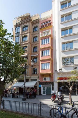 Estudio Económico - Calle Adolfo Rodríguez Jurado, 8 del hotel Diaber. Foto 8