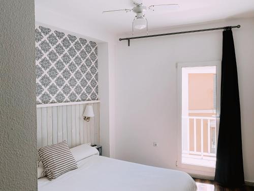 Habitación Doble con balcón del hotel The Boutike Guesthouse -. Foto 10