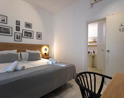 Habitación Doble - 2 camas del hotel La Central Sevilla. Foto 3