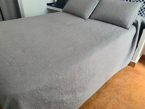 Habitación Doble con baño privado del hotel Alcobia. Foto 24