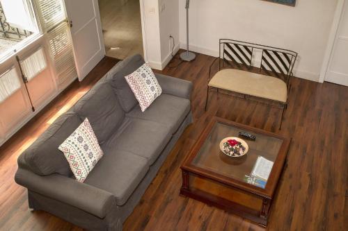 Apartamento de 1 dormitorio - Álvarez Quintero, 19 del hotel Apartamentos Quintero. Foto 13