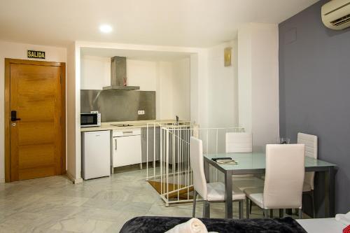 Apartamento del hotel Apartamentos Mariano De Cavia. Foto 10