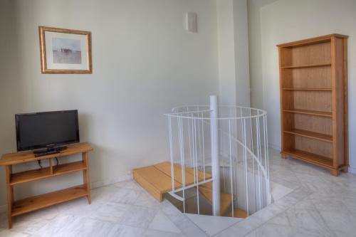 Apartamento de 1 dormitorio del hotel Apartamentos Mariano De Cavia. Foto 8