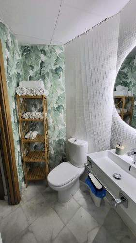 Apartamento del hotel Apartamentos Mariano De Cavia. Foto 1